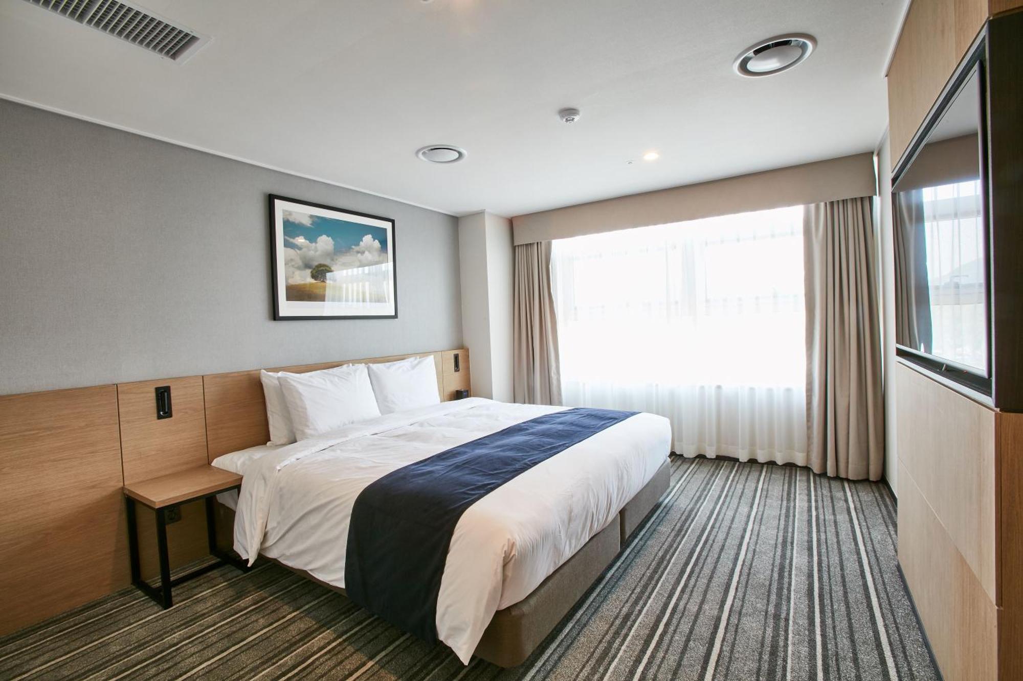 Island Castle Hotel & Waterpark Uijeongbu Exterior foto